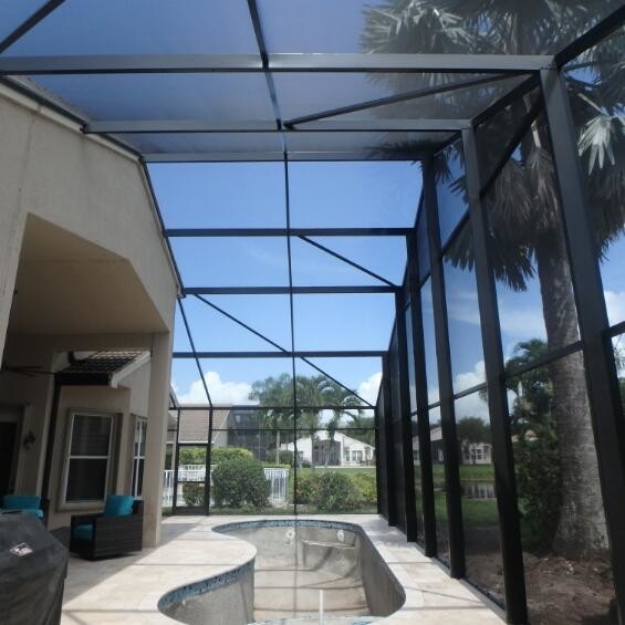 UV Protected PVC Fiberglass Pool and Patio Screen Pest Resistant 0.33mm Wire Diameter Easy Installation