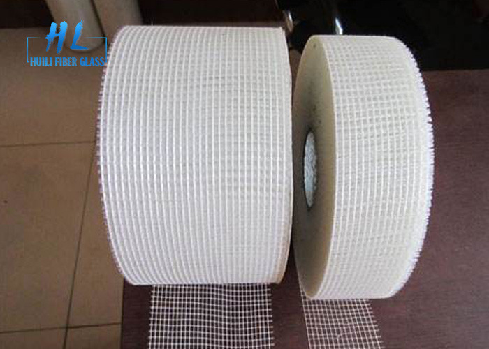 C Glass Fiber Self Adhesive Mesh Tape 30% Glue 60g-65g/m2 For Seamless Drywall Repair