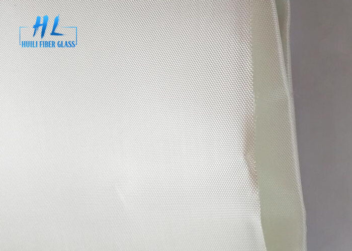 Alkali Free Plain Weave Fiberglass Cloth Fabric V0 Flammability 550℃ Temp Resistance White Cloth