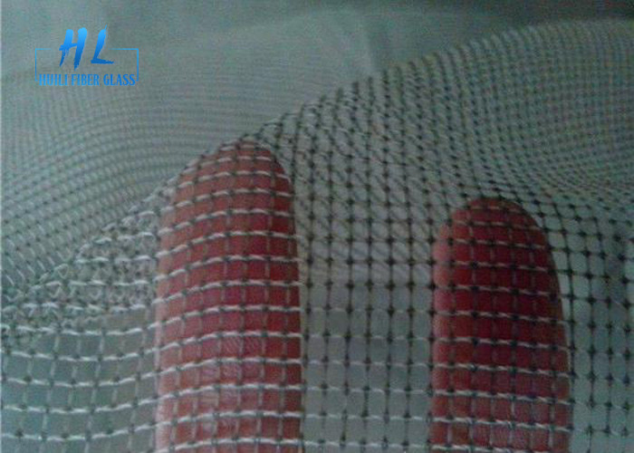 84 Inches Fiberglass PVC Window Screen Roll 120g/sq.m Weight 0.011 Inches Wire Diameter
