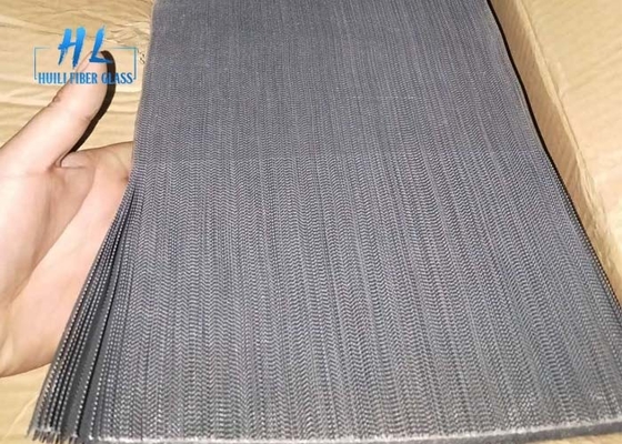High Efficiency Plisse Insect Screen 0.35mm Thickness Customized Design